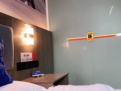 -速8酒店(北京宣武医院老墙根街店)