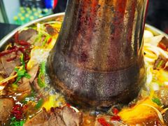 -撒拉人家.酸菜牦牛肉火锅