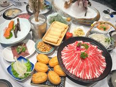 -泓炙颐凤鲜海鲜火锅料理(桐乡店)
