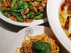 -江渔儿酸菜鱼(映月湖环宇城店)