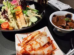 -山川小町·极番烧肉(新地假日广场店)