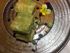 -韵秋荷(宝山龙湖天街店)