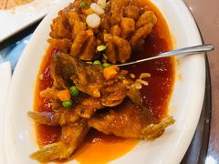 松子桂鱼-五星本帮菜