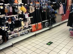 -华润万家(朱雀大街店)