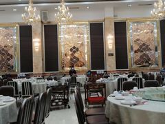 大堂-轩记海鲜餐厅·四十五年老字号·经典粤菜(西区彩虹店)