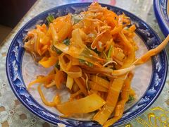 凉拌芭蕉花-蜗牛小馆醉乡民谣云南菜(惠新西里店)