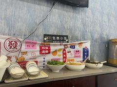 -鸿兴面馆馄饨小笼(稻香店)
