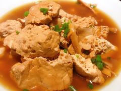 红烧老卤豆腐-杭百味·大众精选杭帮菜(西湖音乐喷泉店)
