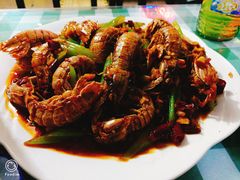 -一万鑫麻辣小龙虾