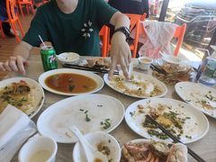 -红月湾海鲜饭店•沙滩海景(双月湾店)
