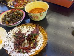 -冶建镜子·中国龙虾王(总店)