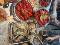 -巴厘龙虾·榜首油焖大虾(音乐学院·沿江酒馆店)