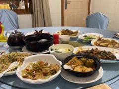 -鲤鱼塘农家山庄