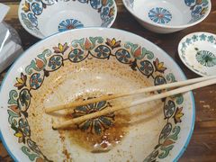 -歹歹的加个面过油肉拌面
