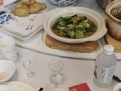 -梅花香里大酒店(郁金香路店)