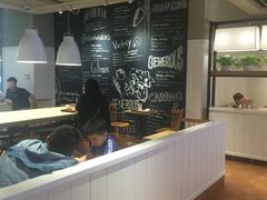 -肯德基(平江新城店)