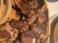 -八府香鸭·啫啫煲(华山路店)