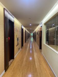 -卓玥国际月子会所(罗山路店)