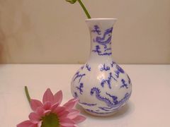 -名创优品(北京新中关购物中心地铁层店)
