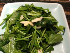 孜然菠菜-江南驿·二十余年创意杭帮味(良渚玉鸟集店)