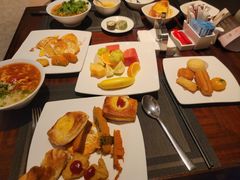 -三亚湾海居铂尔曼度假酒店