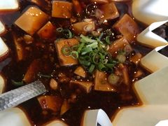 -穹六人间 people 6(岳阳路店)