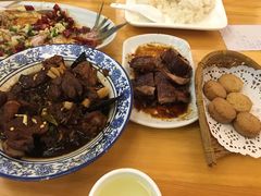 -乌镇那一年小院主题餐厅(甘泉西路店)