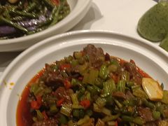 -海派美食·家宴海鲜青岛菜·石锅鲽鱼头(东方城店)