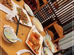 -侬佳蒸菜馆(听潮店)