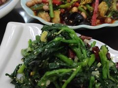 -三宽猪蹄(统一广场店)