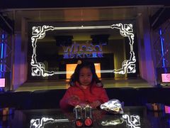 -温莎KTV(珠江路店)