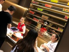 -海底捞火锅(漕宝路店)