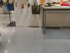 -i.t(湖滨银泰in77店)