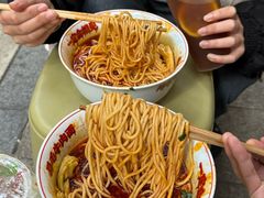 -易毛特色牛肉面(解放碑步行街店)