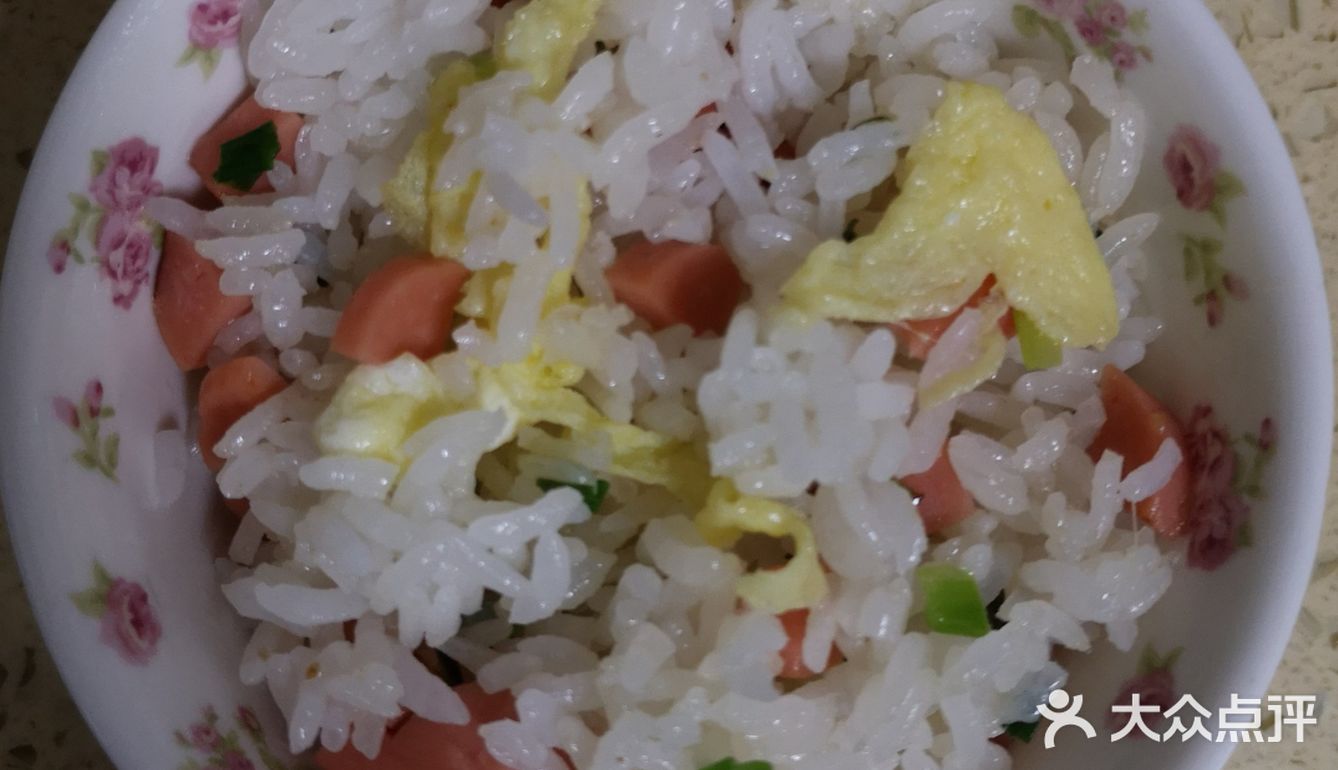 自制火腿肠蛋炒饭简单又好吃