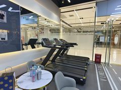 -VLines耀能运动24小时·月付制健身(京广桥店)