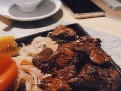 铁锄牛排-穹六人间 people 6(岳阳路店)