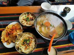 牦牛肉炖萝卜-燃木齐藏餐厅(八宿店)