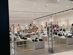 -hotwind热风(世纪东方广场店)