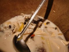 -滇香肴·云南菜蒸汽石锅鱼(云南北路店)