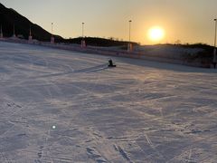 -荣盛康旅野三坡滑雪场
