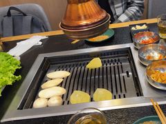 -臻牛烤肉