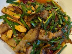 -老鼎万春卤菜(五代传承创始老店)