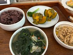 -雪梅月子中心(华侨城店)