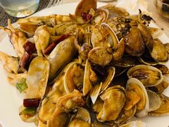 -东方红海鲜百汇(国际大厦店)