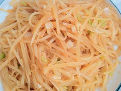 -何适山庄 ·可团建(水长城P2停车场店)