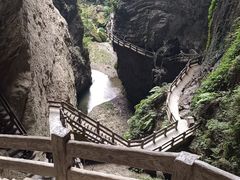 -龙水峡地缝景区