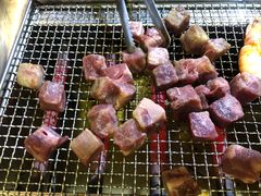牛肉粒-马路牙子地桌烤肉(工体店)