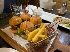 -小主人西餐厅 master table(青年中路店)