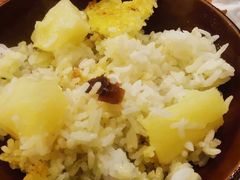 -郑件洋芋饭庄